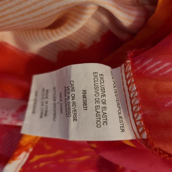 My Michelle Silky Feeling Colorful Tank Top with Adjustable Straps Size L - Picture 4 of 4